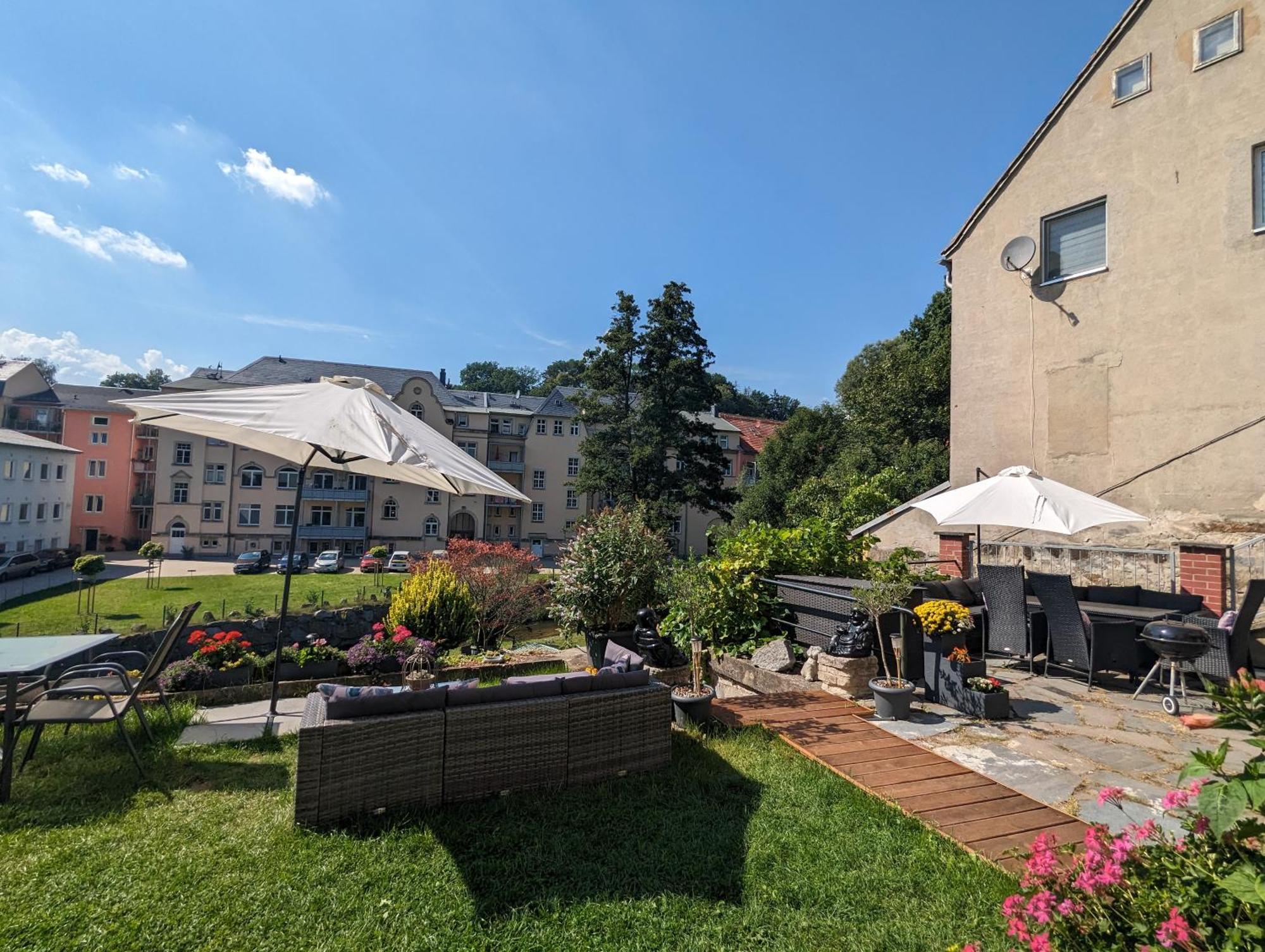 F2 - Urlaubsmagie Sauna, Whirlpool, Pool & Garten Sebnitz Εξωτερικό φωτογραφία