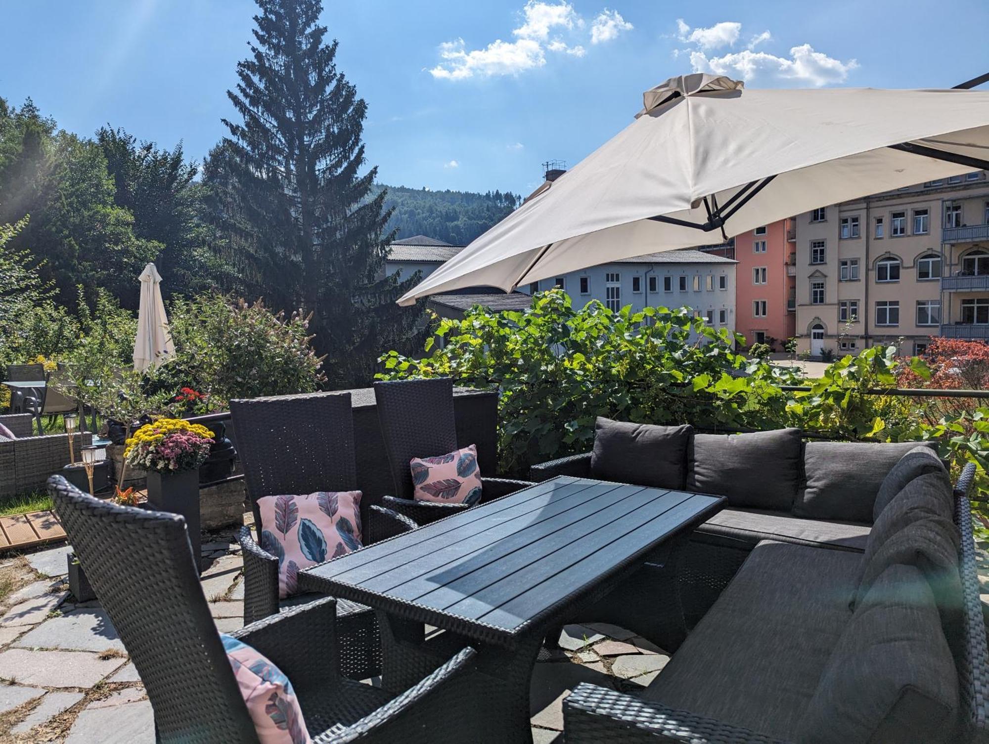 F2 - Urlaubsmagie Sauna, Whirlpool, Pool & Garten Sebnitz Εξωτερικό φωτογραφία