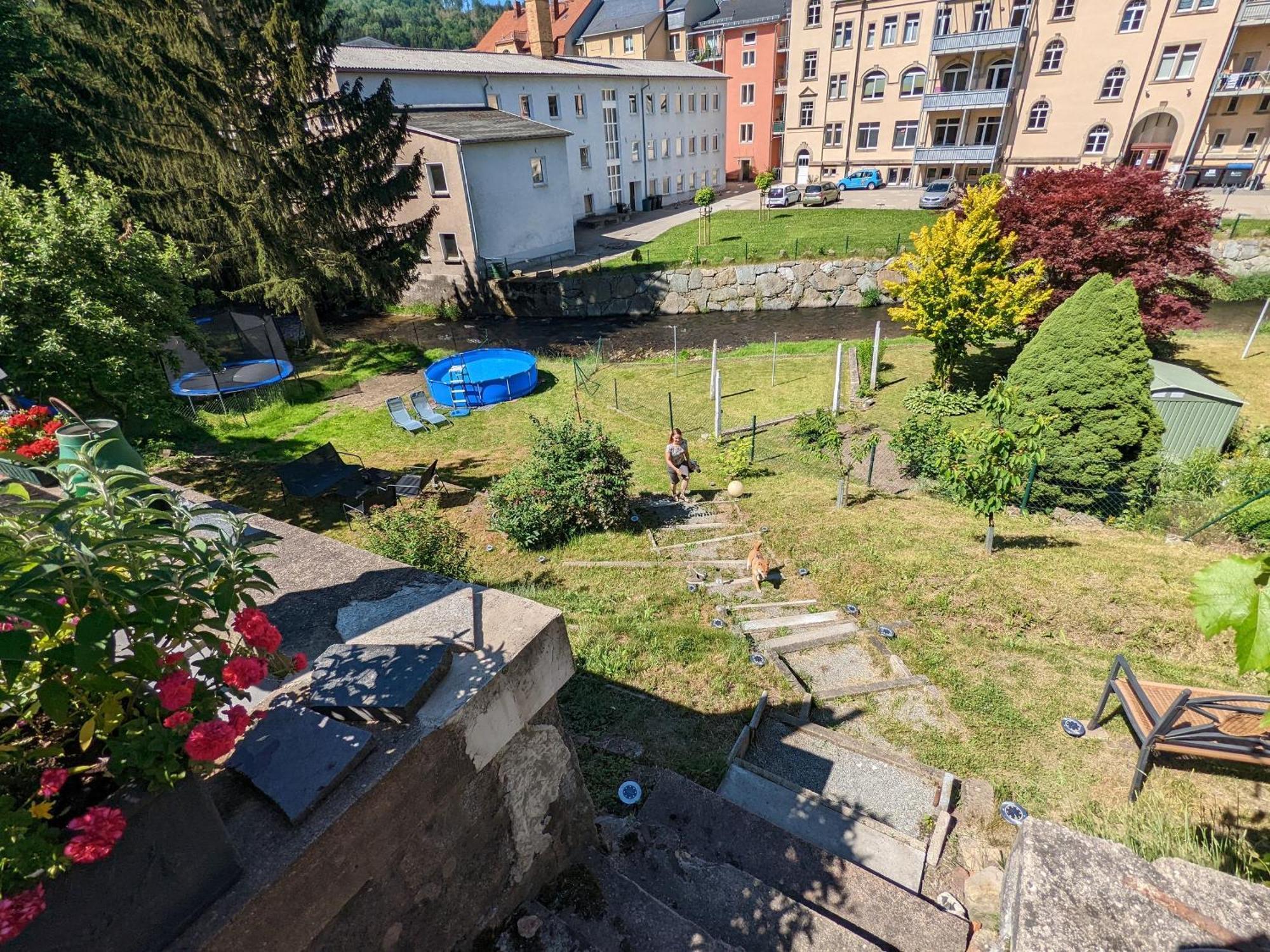 F2 - Urlaubsmagie Sauna, Whirlpool, Pool & Garten Sebnitz Εξωτερικό φωτογραφία