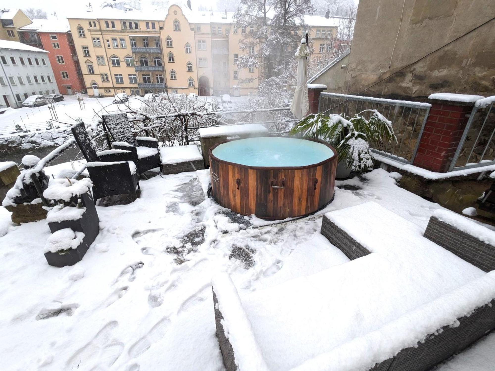 F2 - Urlaubsmagie Sauna, Whirlpool, Pool & Garten Sebnitz Εξωτερικό φωτογραφία