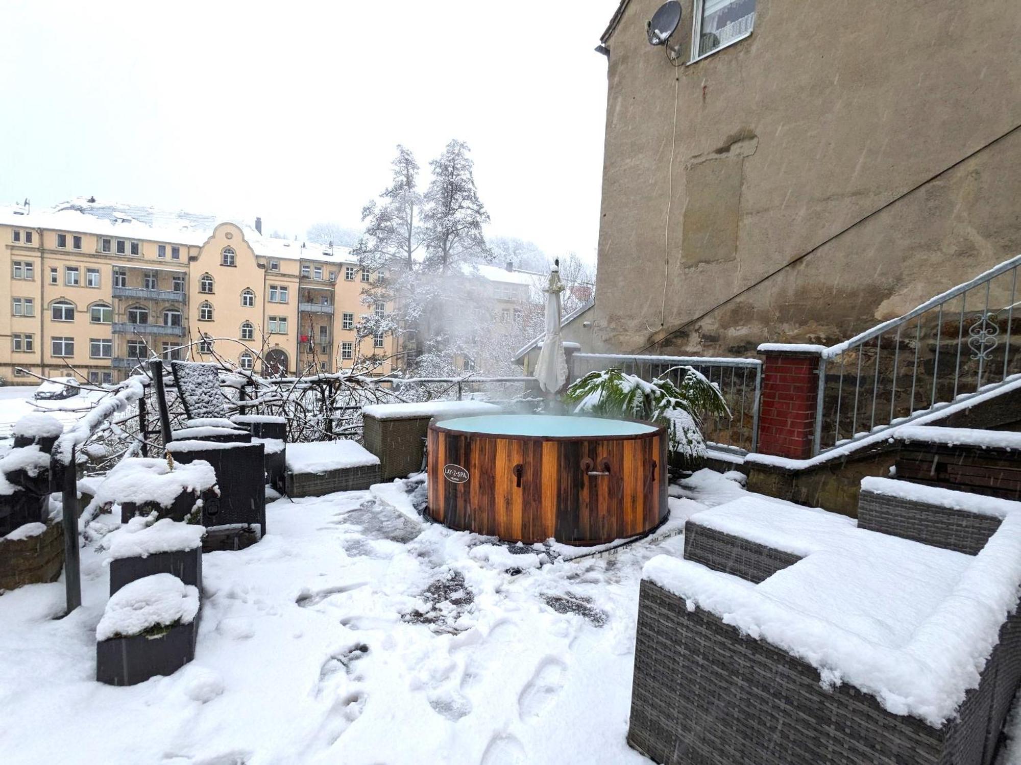 F2 - Urlaubsmagie Sauna, Whirlpool, Pool & Garten Sebnitz Εξωτερικό φωτογραφία